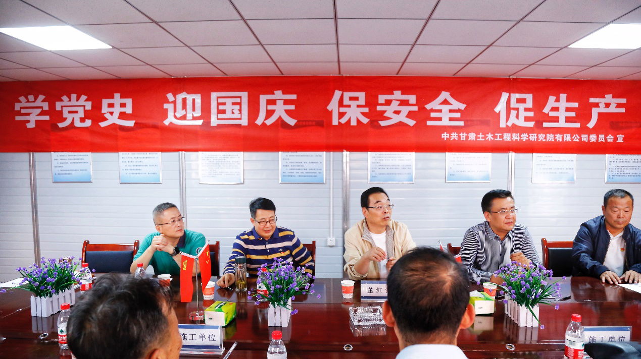 1634007155279049601.png 土木院國(guó)慶節(jié)慰問(wèn).png